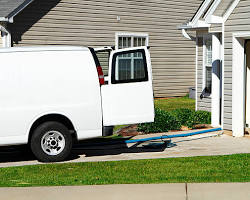NEO service truck